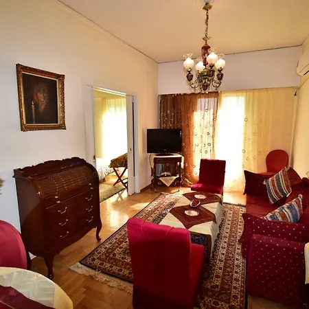Classy 2 Bedroom Under Acropolis At Thisseio *