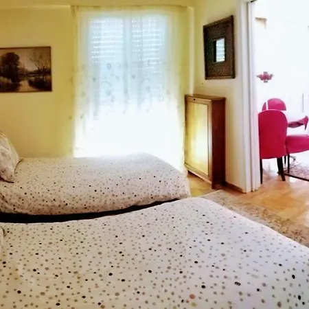 Classy 2 Bedroom Under Acropolis At Thisseio * Athens
